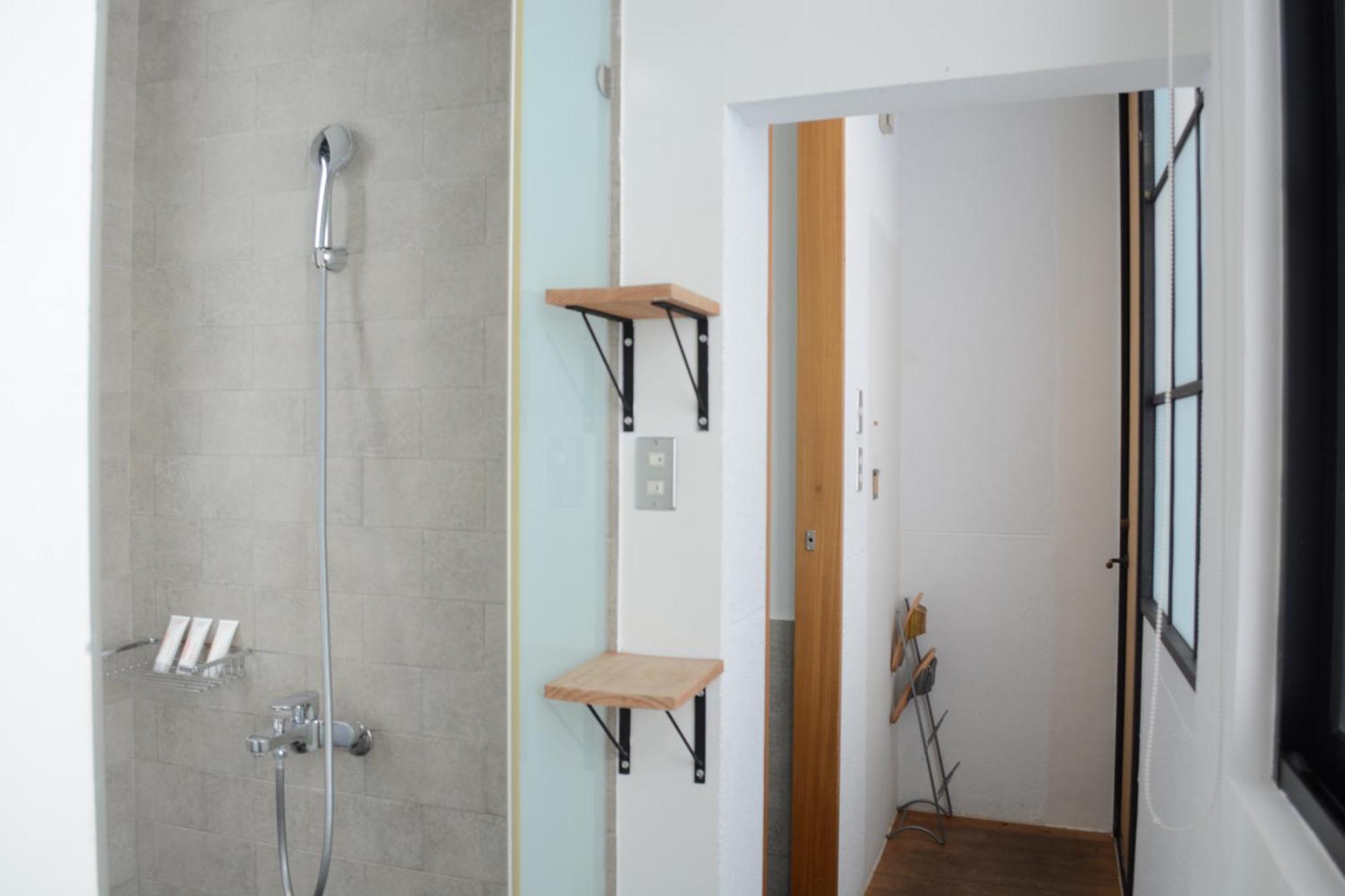 Laile Apartment Тайнан Екстериор снимка