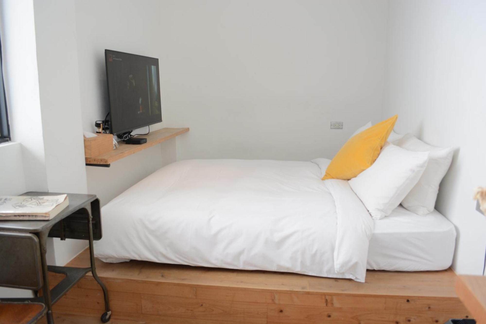 Laile Apartment Тайнан Екстериор снимка