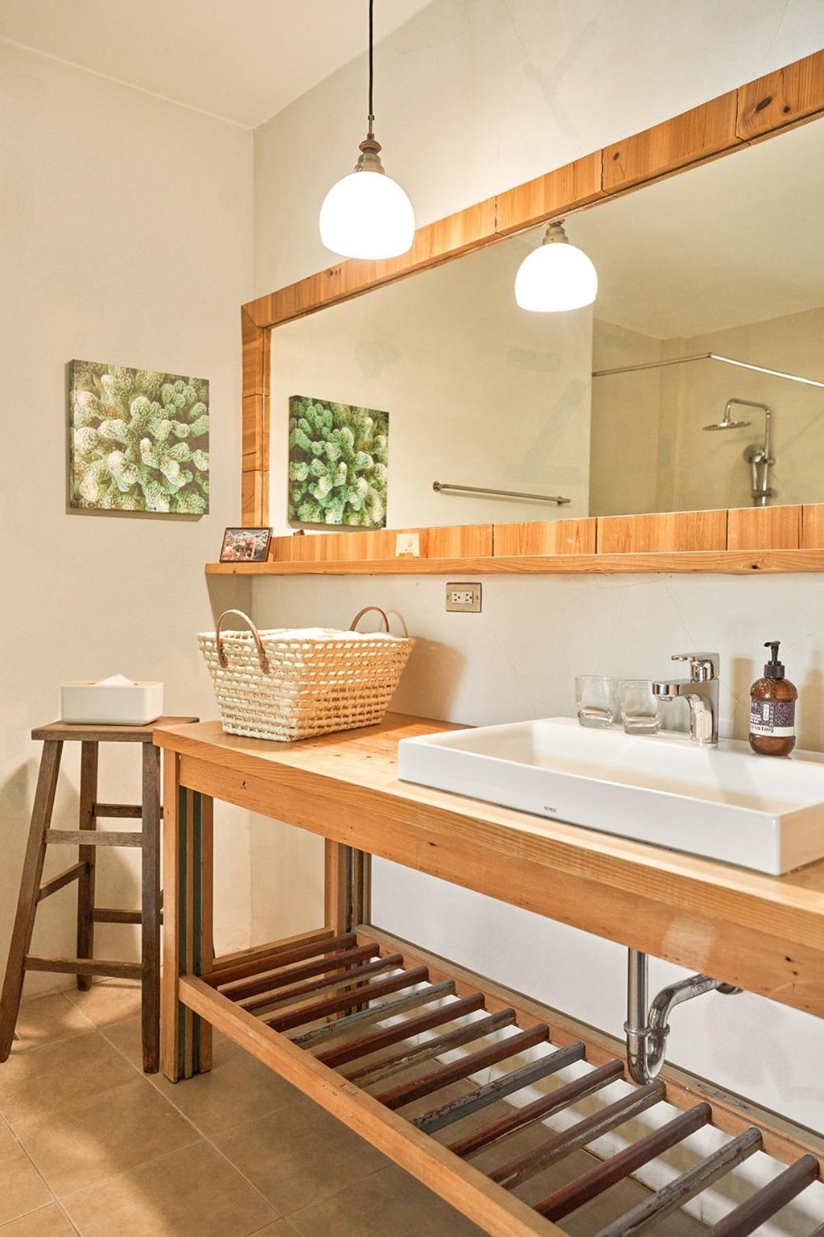 Laile Apartment Тайнан Екстериор снимка