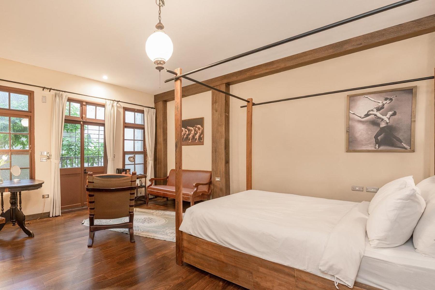 Laile Apartment Тайнан Екстериор снимка
