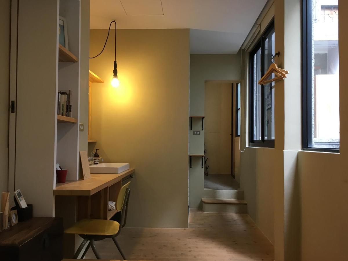 Laile Apartment Тайнан Екстериор снимка